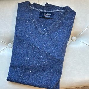 Charles Tyrwhitt size L sweater